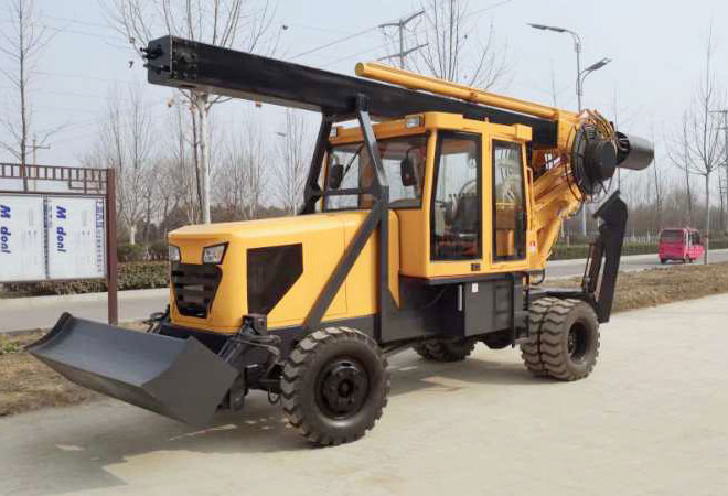 公路護欄打樁機操作問題要注意哪些？